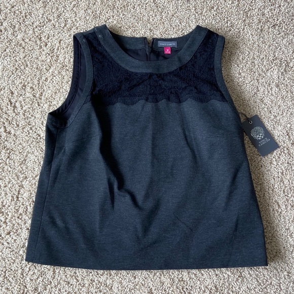 NWT Vince Camuto Top - Picture 1 of 4